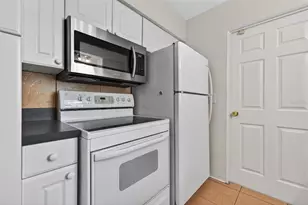 11234 68th Ave N, Seminole, FL 33772 - Photo 5