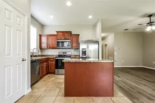 231 Blackstone Creek Rd, Groveland, FL 34736 - Photo 15