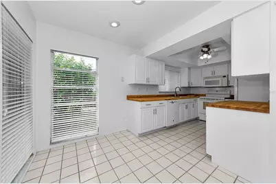 1529 E Dorchester Drive, Palm Harbor, FL 34684 - Photo 9