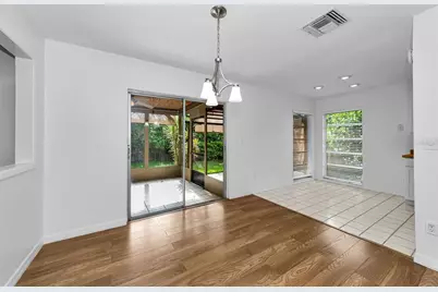 1529 E Dorchester Drive, Palm Harbor, FL 34684 - Photo 7