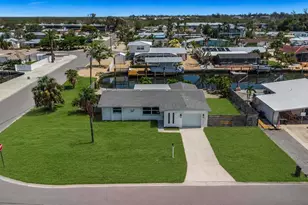 10216 Spoonbill Rd E, Bradenton, FL 34209 - Photo 1