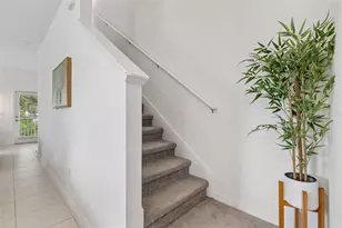 873 Tennyson Mill Cir, Tampa, FL 33619 - Photo 17
