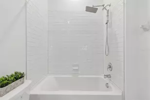 873 Tennyson Mill Cir, Tampa, FL 33619 - Photo 15