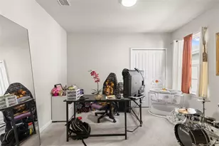 17784 Turning Leaf Cir, Land O Lakes, FL 34638 - Photo 7