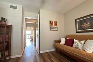 3400 Cove Cay Dr, Clearwater, FL 33760 - Photo 19