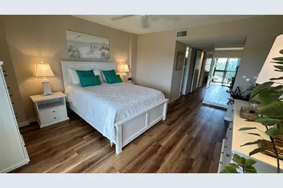 3400 Cove Cay Drive #4E, Clearwater, FL 33760 - Photo 27