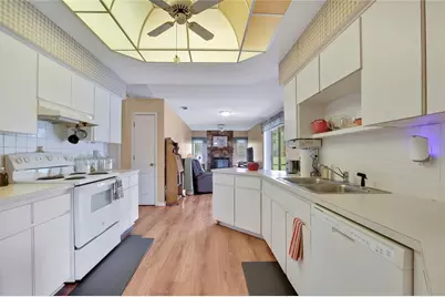 20136 Twin Oaks Road, Spring Hill, FL 34610 - Photo 27