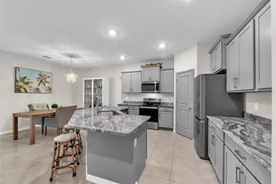 32313 Lexington Street, Wesley Chapel, FL 33543 - Photo 7