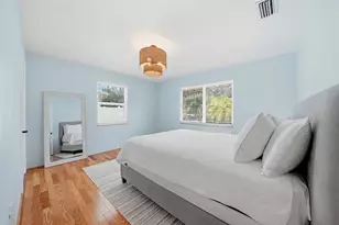 646 38th Ave N, Saint Petersburg, FL 33704 - Photo 15