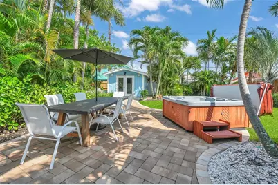564 70th Avenue, Saint Pete Beach, FL 33706 - Photo 5