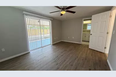10925 Piccadilly Road, Port Richey, FL 34668 - Photo 37