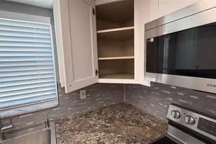 10925 Piccadilly Rd, Port Richey, FL 34668 - Photo 21