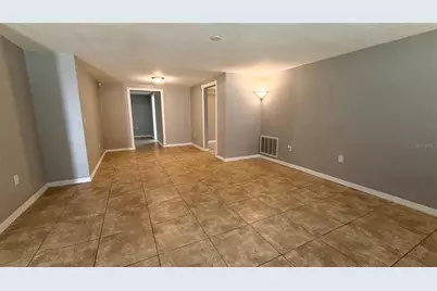 10925 Piccadilly Road, Port Richey, FL 34668 - Photo 9