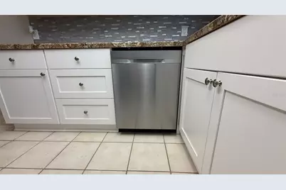 10925 Piccadilly Road, Port Richey, FL 34668 - Photo 13