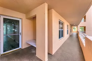 4530 Pinebrook Cir, Bradenton, FL 34209 - Photo 7