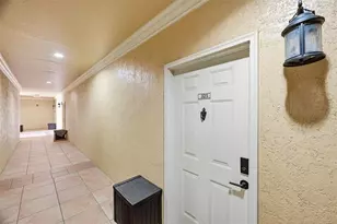4323 Bayside Village Dr, Tampa, FL 33615 - Photo 7