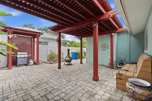 1963 Edgewater Dr, Clearwater, FL 33755 - Photo 77