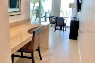 2506 N Rocky Point Dr, Tampa, FL 33607 - Photo 5