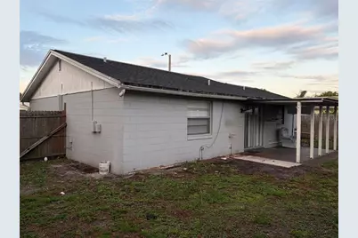 10103 Flair Court, Tampa, FL 33615 - Photo 5