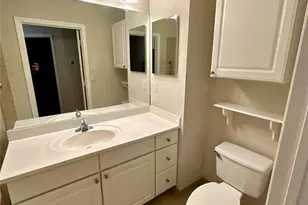 5213 Beach Breeze Ct, Tampa, FL 33609 - Photo 13