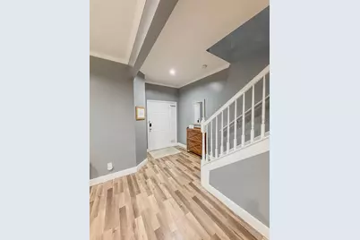 8505 Sandy Beach Street, Tampa, FL 33634 - Photo 7