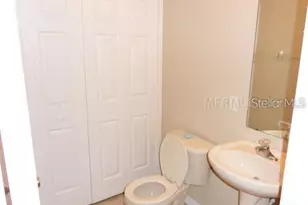 9410 Charlesberg Dr, Tampa, FL 33635 - Photo 7