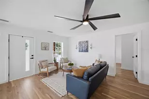 1205 E Knights Griffin Rd, Plant City, FL 33565 - Photo 5