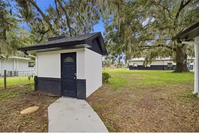 1205 E Knights Griffin Road, Plant City, FL 33565 - Photo 47