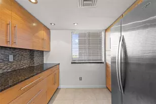 201 W Laurel St, Tampa, FL 33602 - Photo 7