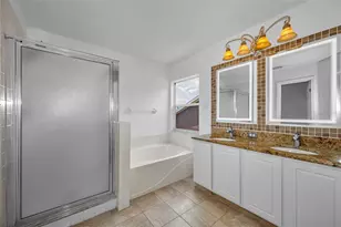 27432 Breakers Dr, Wesley Chapel, FL 33544 - Photo 21