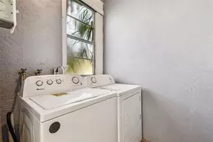 2102 W La Salle St, Tampa, FL 33607 - Photo 29