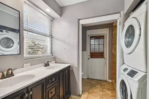 1921 W State St, Tampa, FL 33606 - Photo 15