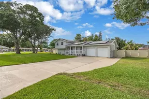 22369 Southshore Dr, Land O Lakes, FL 34639 - Photo 83