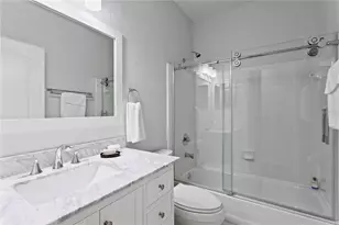 919 Normandy Trace Rd, Tampa, FL 33602 - Photo 23