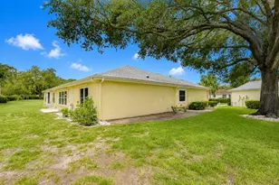 818 McCallister Ave, Sun City Center, FL 33573 - Photo 21
