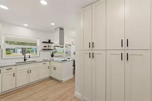 2580 68th Ave S, Saint Petersburg, FL 33712 - Photo 19