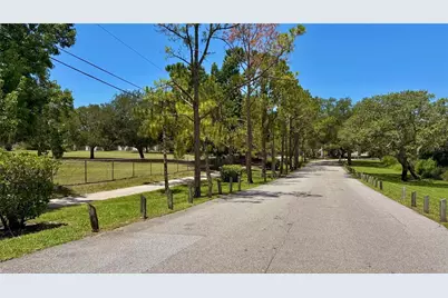 4101 Brigadoon Circle, Clearwater, FL 33759 - Photo 27