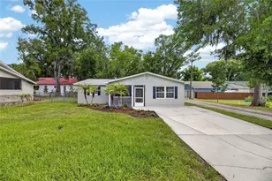 38745 2nd Ave, Zephyrhills, FL 33542 - Photo 3