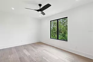 1076 Snell Isle Blvd NE, Saint Petersburg, FL 33704 - Photo 37