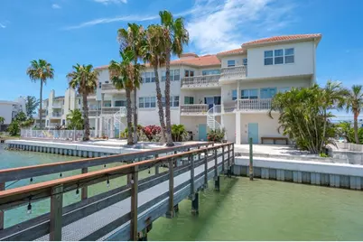 10133 Gulf Boulevard #E4, Saint Petersburg, FL 33706 - Photo 49