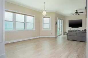 10133 Gulf Blvd, Saint Petersburg, FL 33706 - Photo 7