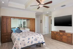 10133 Gulf Blvd, Saint Petersburg, FL 33706 - Photo 21