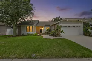 14651 Village Glen Cir, Tampa, FL 33618 - Photo 1