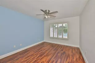 14651 Village Glen Cir, Tampa, FL 33618 - Photo 31