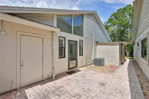 14651 Village Glen Cir, Tampa, FL 33618 - Photo 39