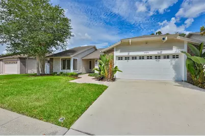 14651 Village Glen Circle, Tampa, FL 33618 - Photo 7