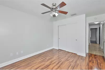 14651 Village Glen Circle, Tampa, FL 33618 - Photo 35