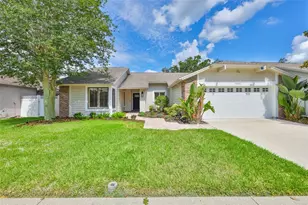 14651 Village Glen Cir, Tampa, FL 33618 - Photo 1