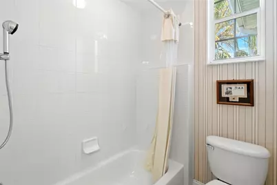 1246 Darlington Oak Circle NE, Saint Petersburg, FL 33703 - Photo 45