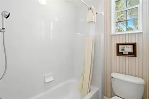 1246 Darlington Oak Cir NE, Saint Petersburg, FL 33703 - Photo 45